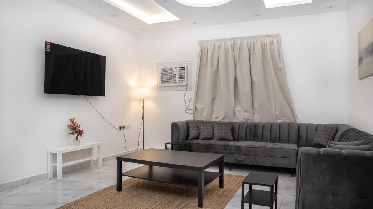 Comfortable & Big Family Apartments 10Mins Drive To Al-Masjid -Nabawi - Nozol Noor 2 Medina Exterior foto