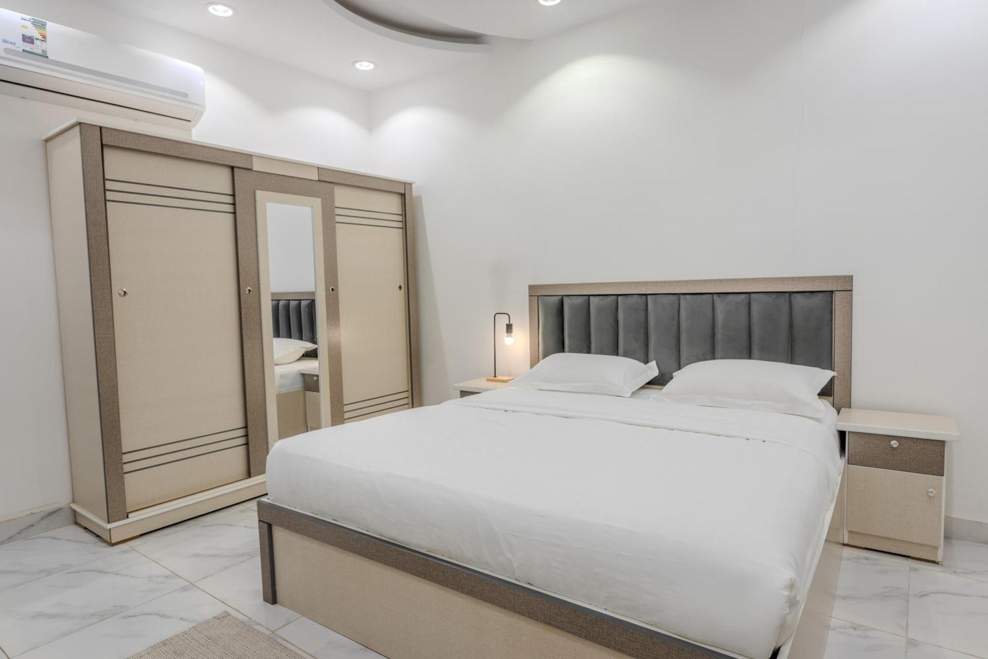 Comfortable & Big Family Apartments 10Mins Drive To Al-Masjid -Nabawi - Nozol Noor 2 Medina Exterior foto