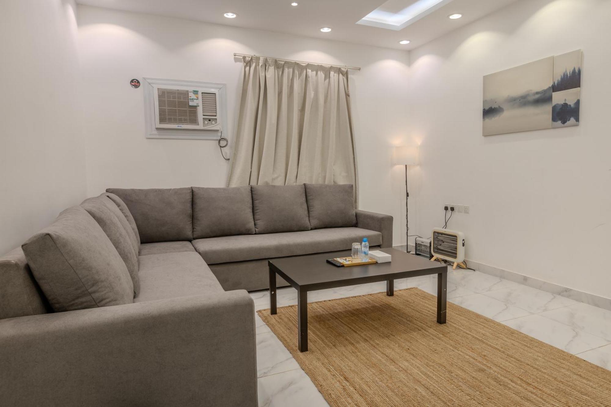 Comfortable & Big Family Apartments 10Mins Drive To Al-Masjid -Nabawi - Nozol Noor 2 Medina Exterior foto